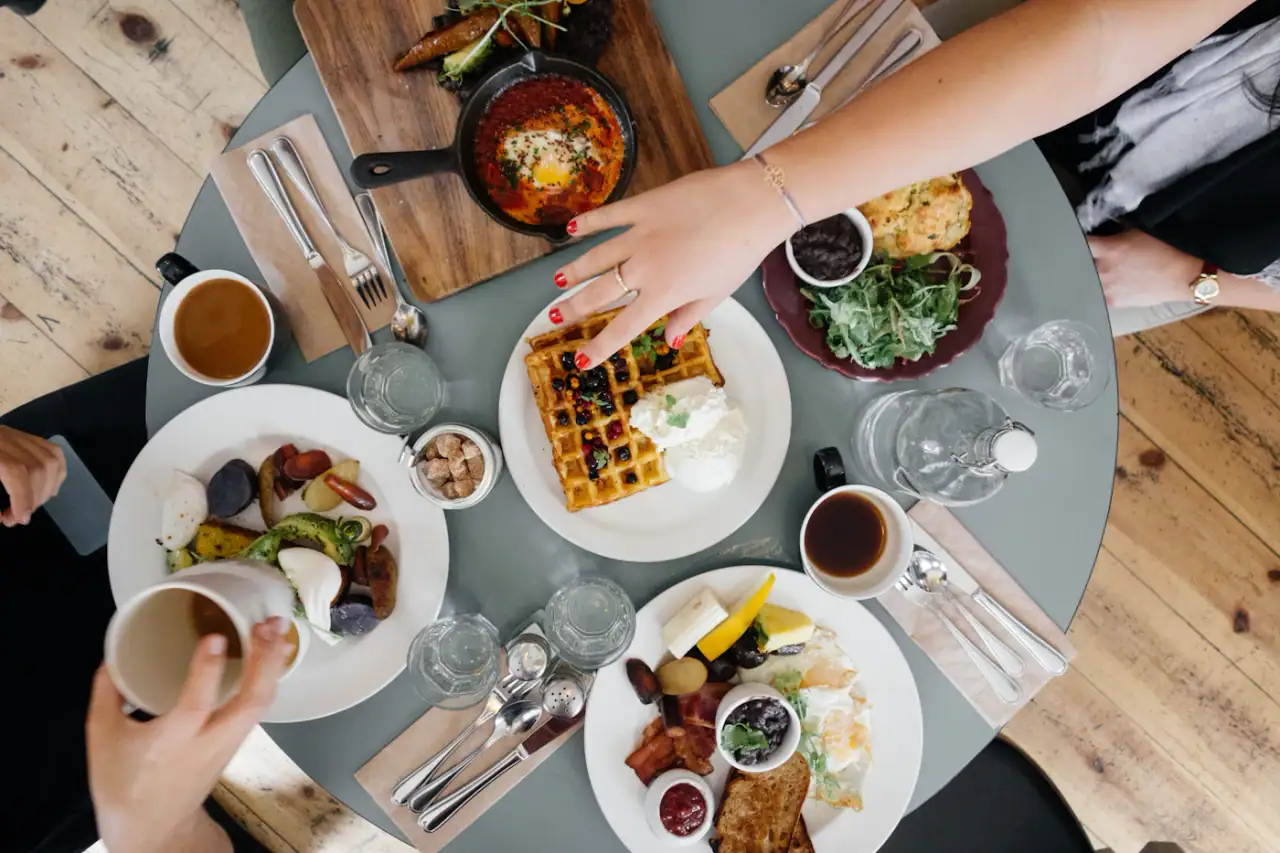 Brunch restaurant photography